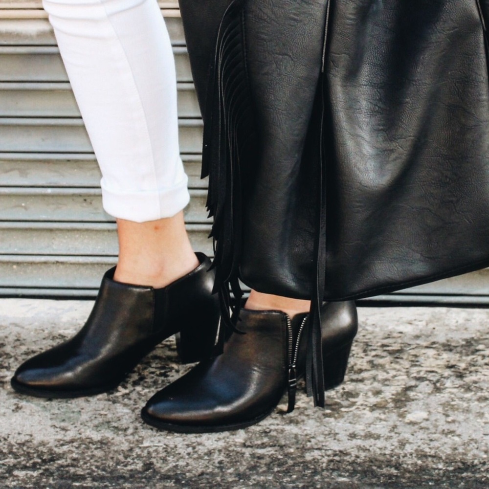 Vionic Orthaheel Taber Block Heel Booties - Picture 2 of 16